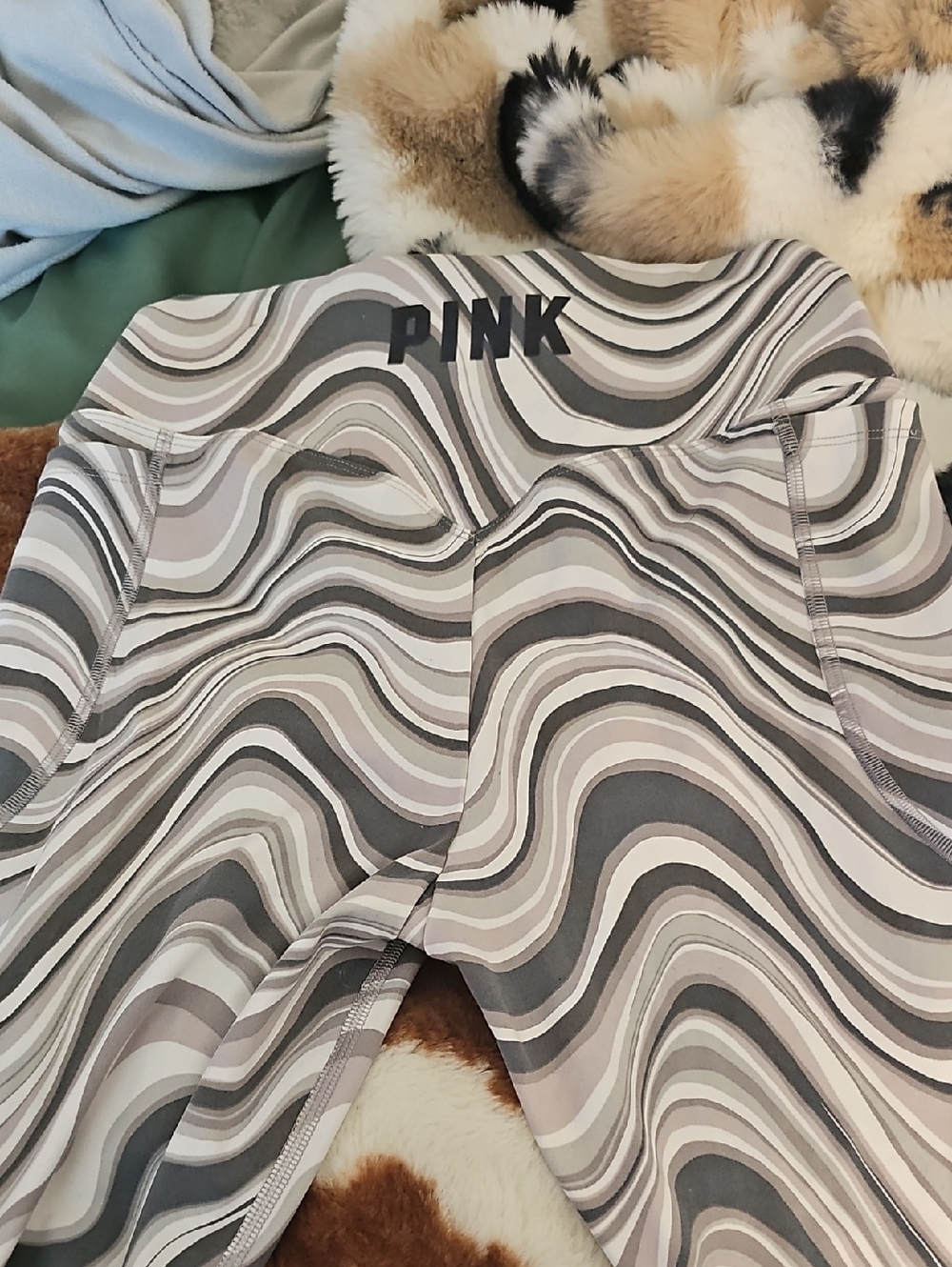 PINK Swirl Gray Leggings Size S - Picture 4 of 5